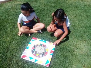 Como construir um relógio de Sol com os alunos