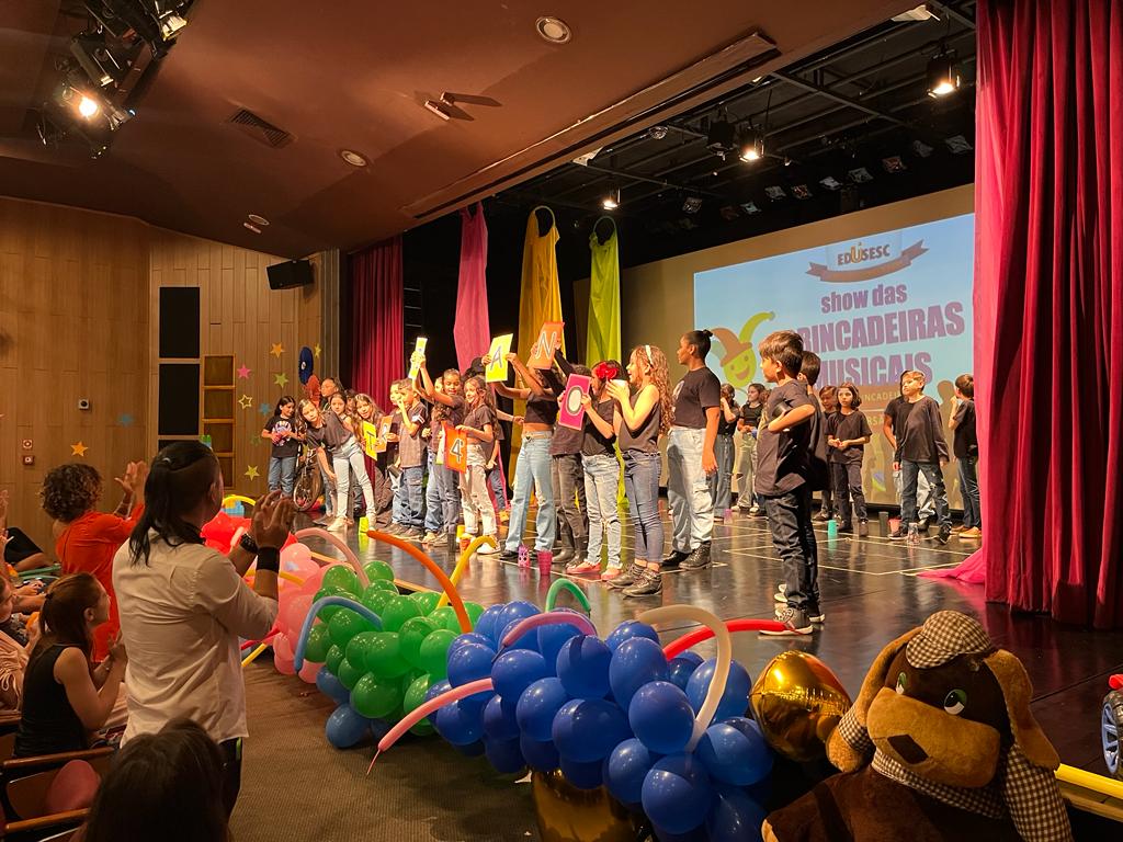 show-das-brincadeiras-musicais-projeto-da-edusesc-de-taguatinga-norte-coloca-brincadeiras-no-centro-do-processo-de-aprendizagem